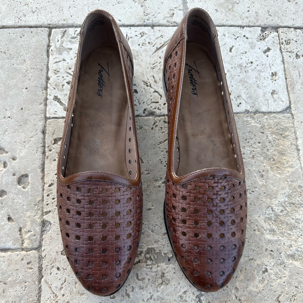 Beautiful Woven Leather Loafer